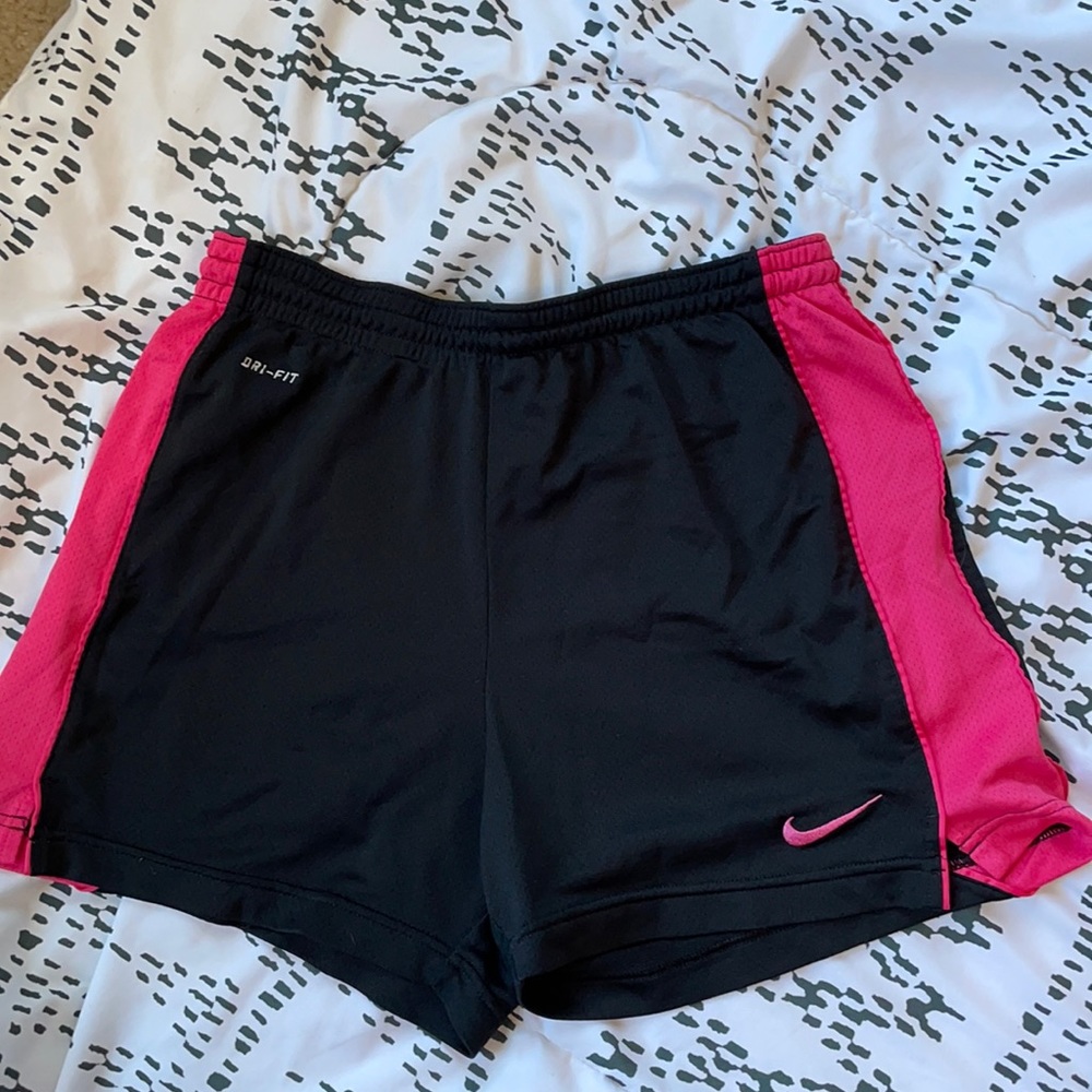 Nike Dri-fit athletic running shorts๐๐ผโโ๏ธ - Picture 1 of 5
